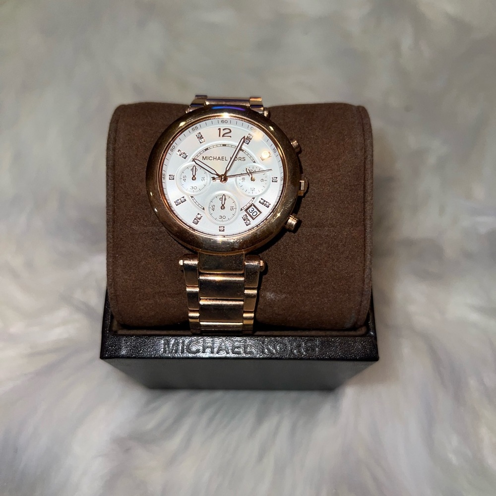 BRAND NEW (WOT) 🌹Rose Gold🌹 Micheal Kors watch
